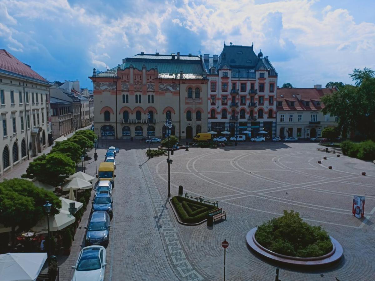 شقة View To The Cracow Basic كراكوفيا المظهر الخارجي الصورة