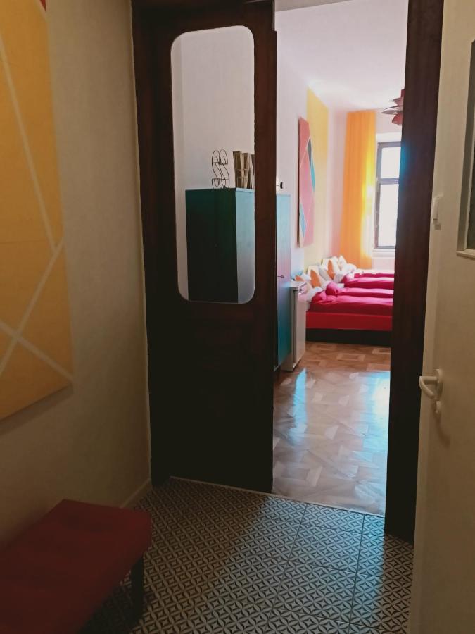 شقة View To The Cracow Basic كراكوفيا المظهر الخارجي الصورة